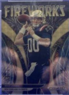 Mac Jones [Gold Vinyl Prizm] #336