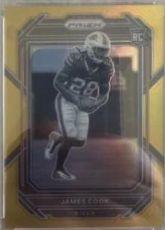 James Cook [SP Variation Gold] #319