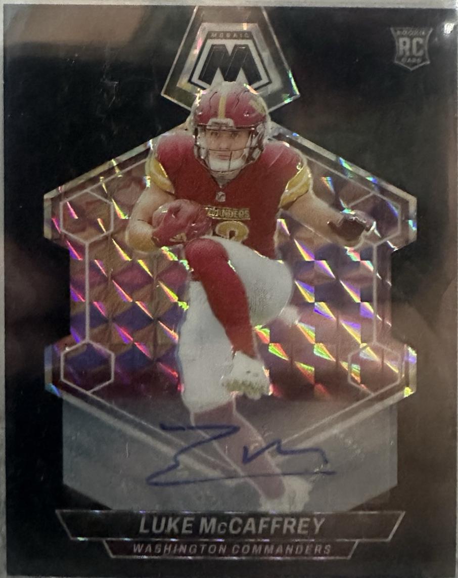 Luke McCaffrey [Autograph Black] #376
