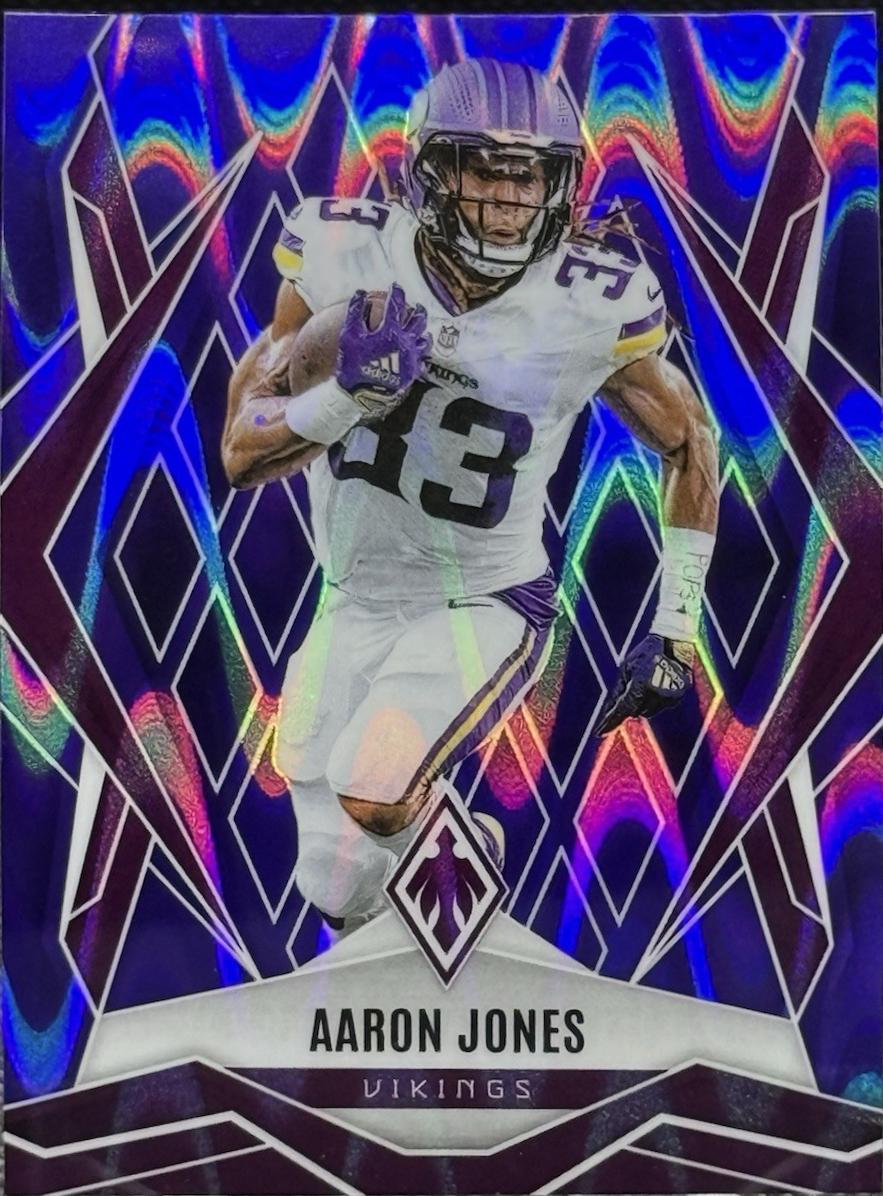 Aaron Jones [Purple Seismic] #85