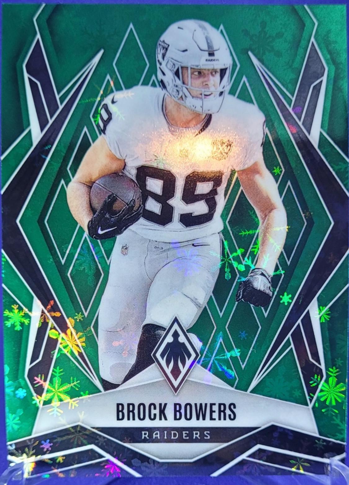 Brock Bowers [Green Winter] #146