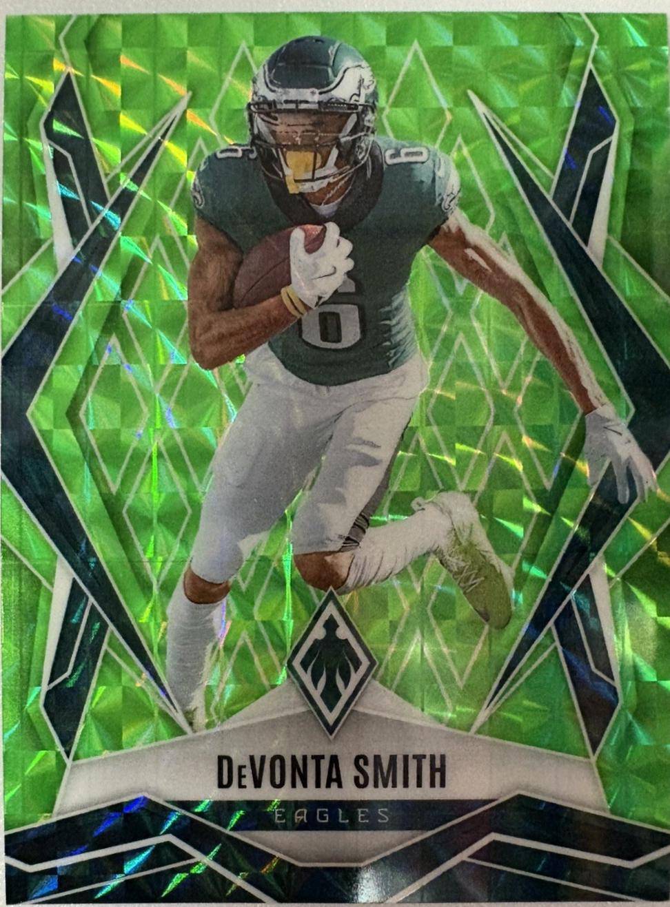 DeVonta Smith [Lime Green Pyramids] #12