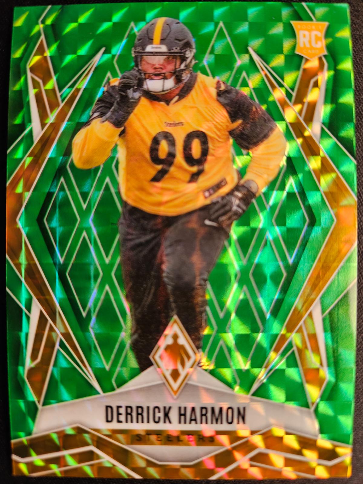 Derrick Harmon [Lime Green Pyramids] #241