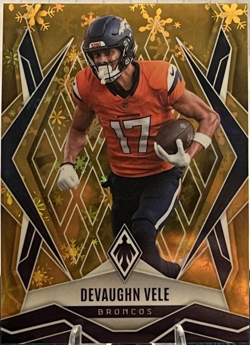 Devaughn Vele [Gold Winter] #14