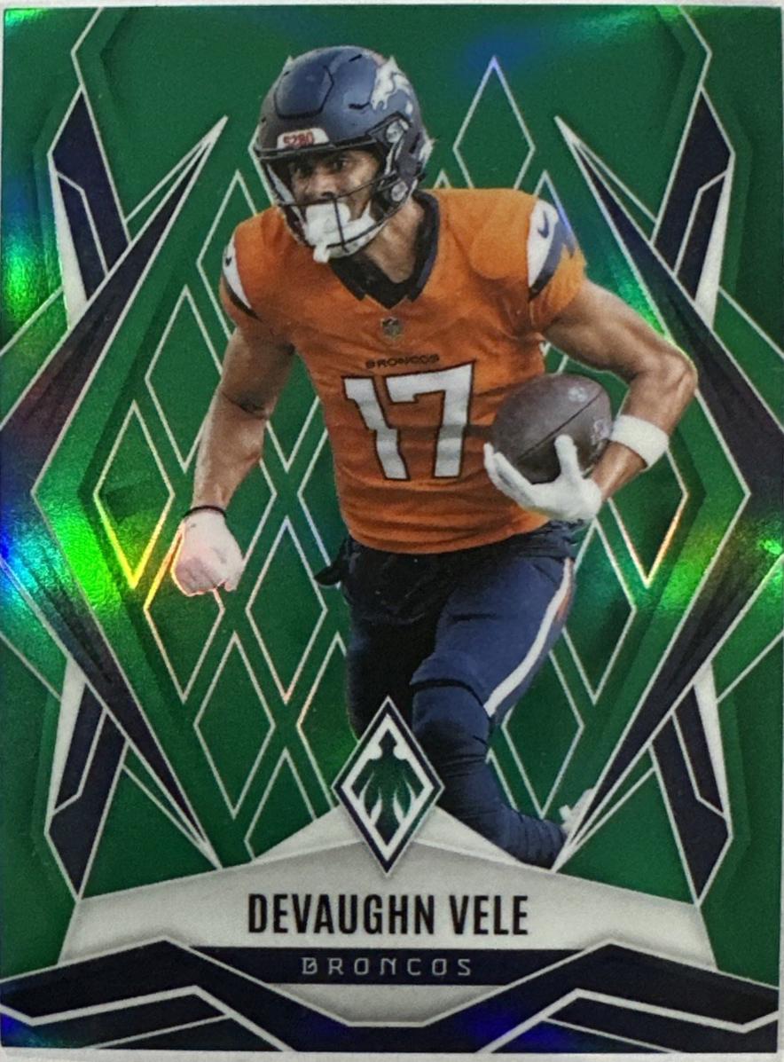 Devaughn Vele [Green] #14