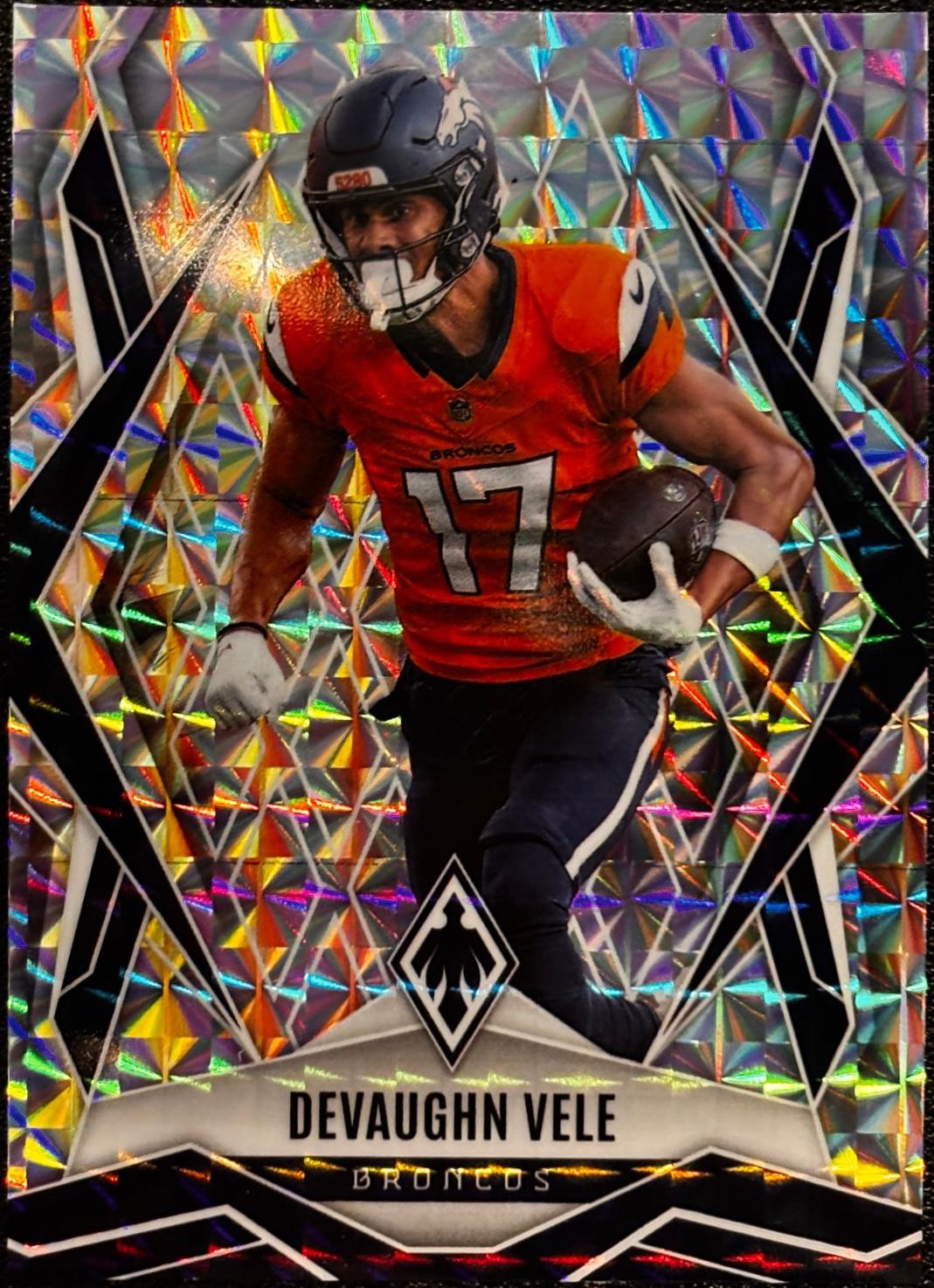 Devaughn Vele [Silver Hyper] #14