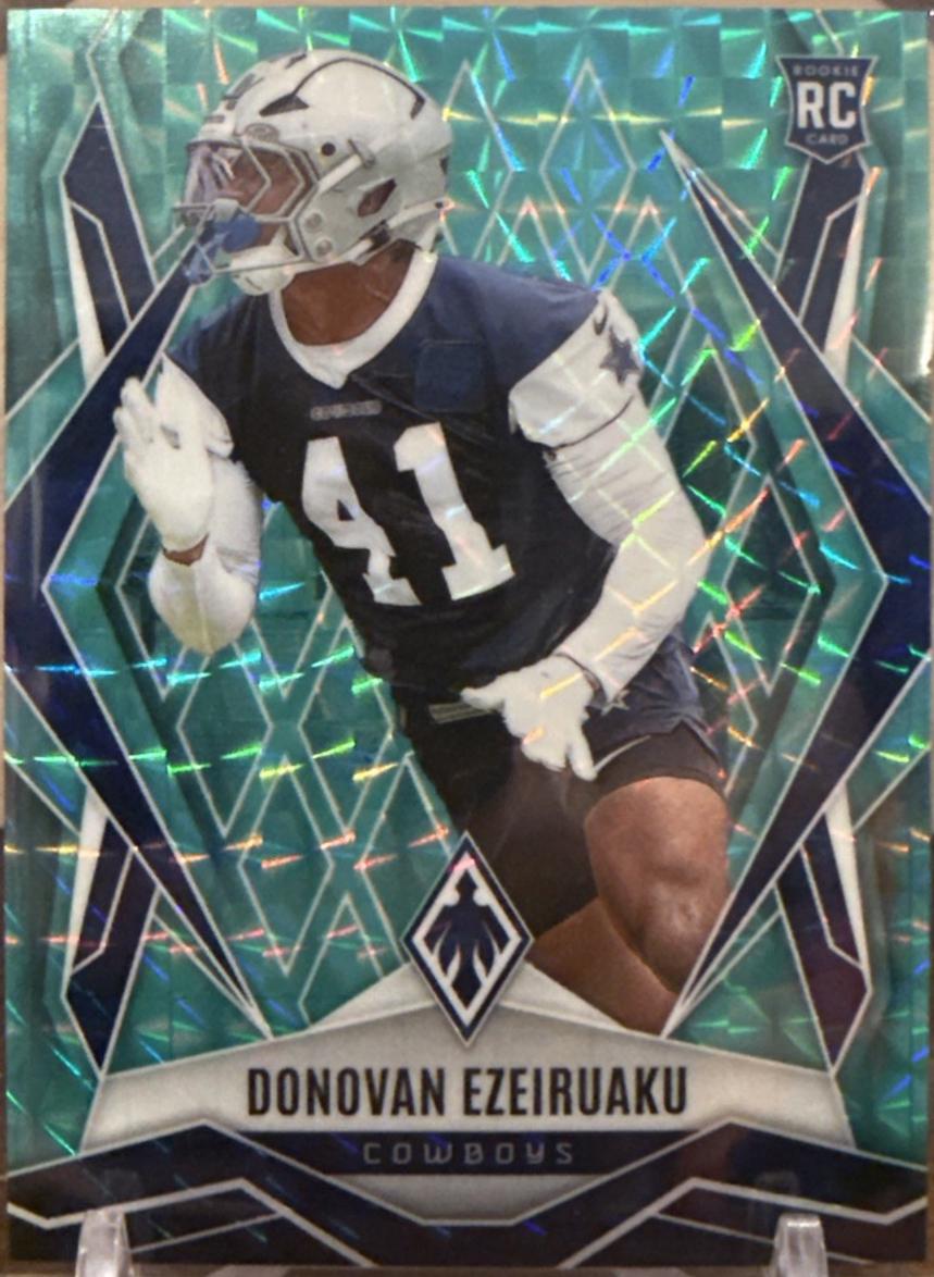 Donovan Ezeiruaku [Teal Pyramids] #209