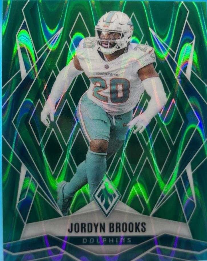 Jordyn Brooks [Green Seismic] #19
