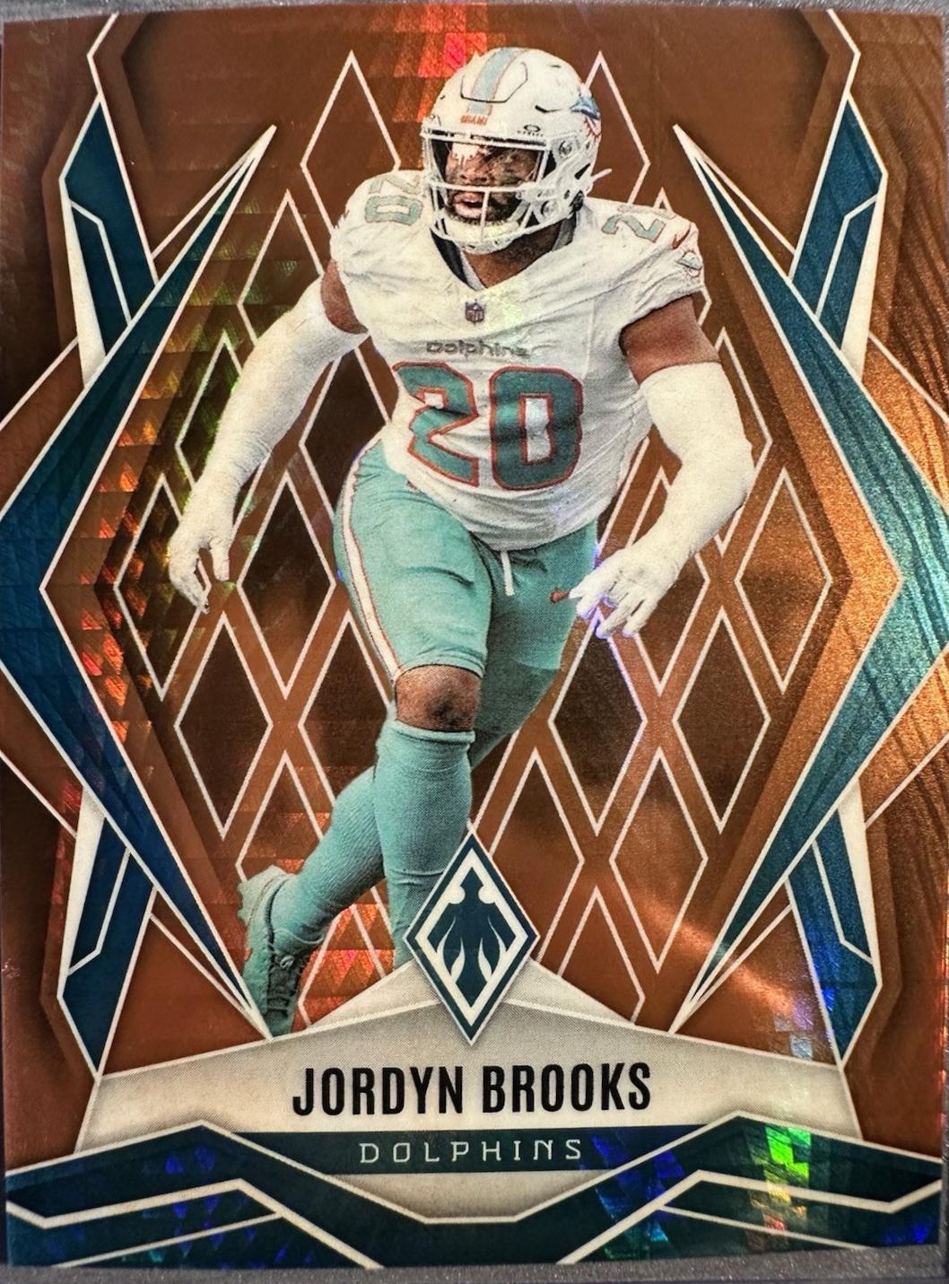 Jordyn Brooks [Orange Hyper] #19