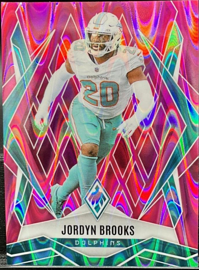 Jordyn Brooks [Pink Seismic] #19
