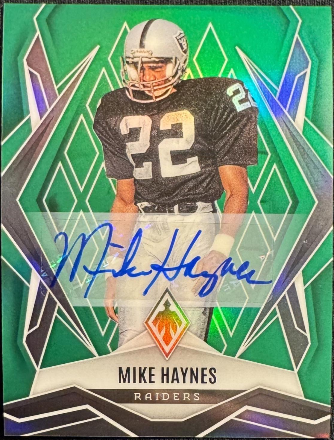 Mike Haynes [Green Autograph] #47