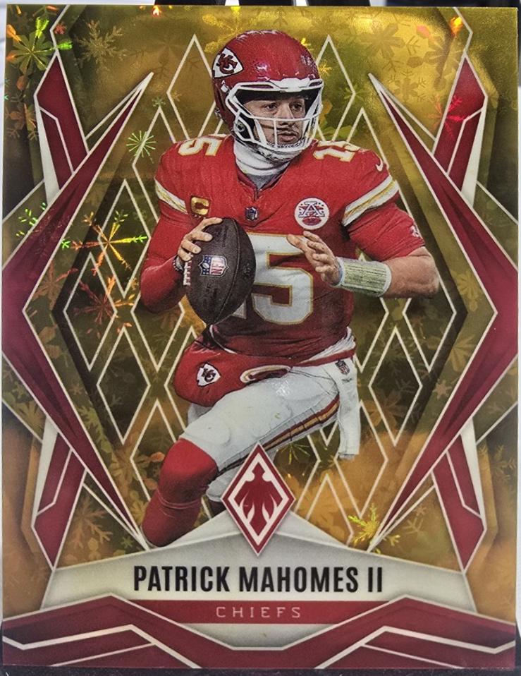 Patrick Mahomes II [Gold Winter] #1