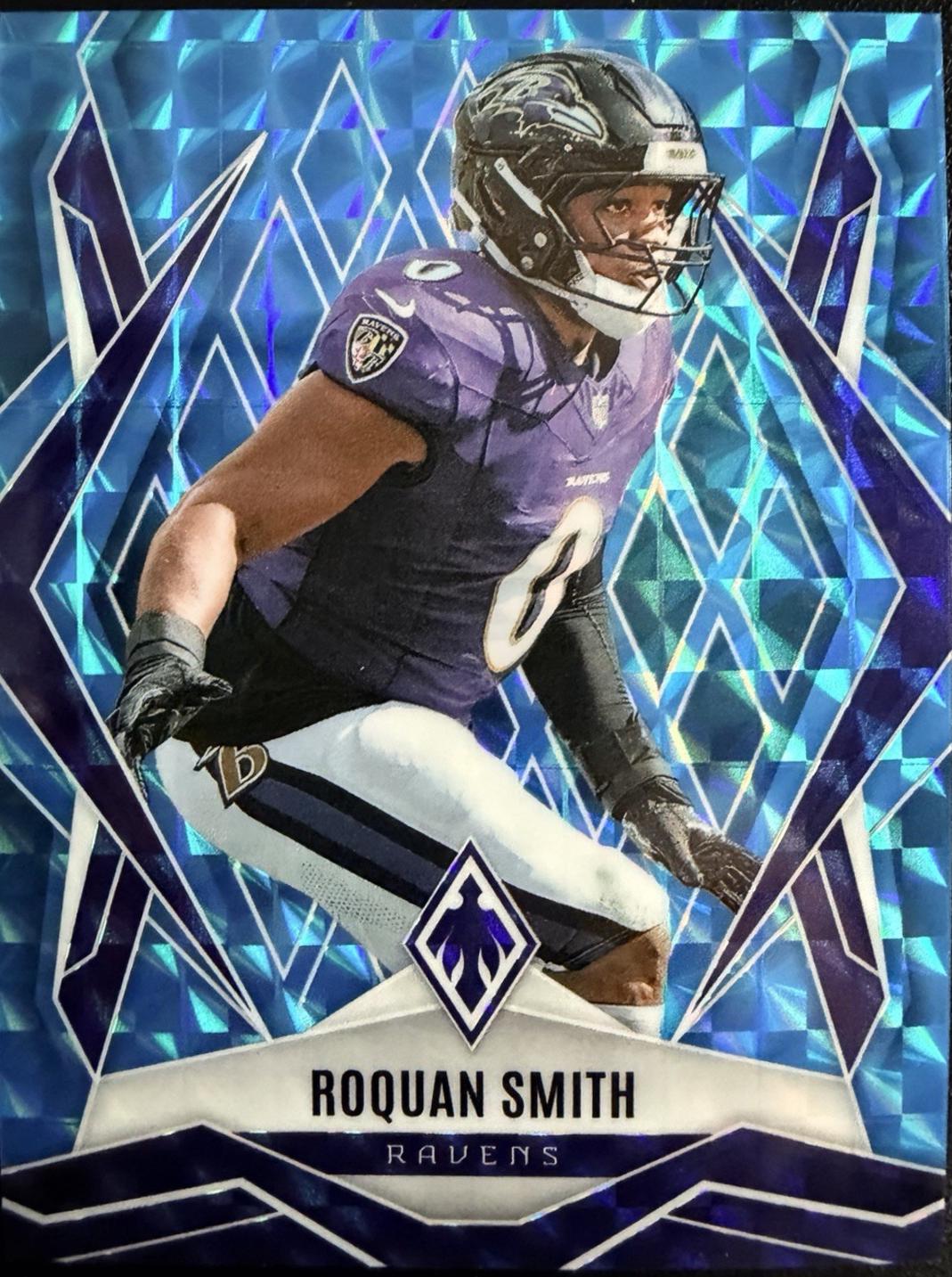 Roquan Smith [Light Blue Pyramids] #96