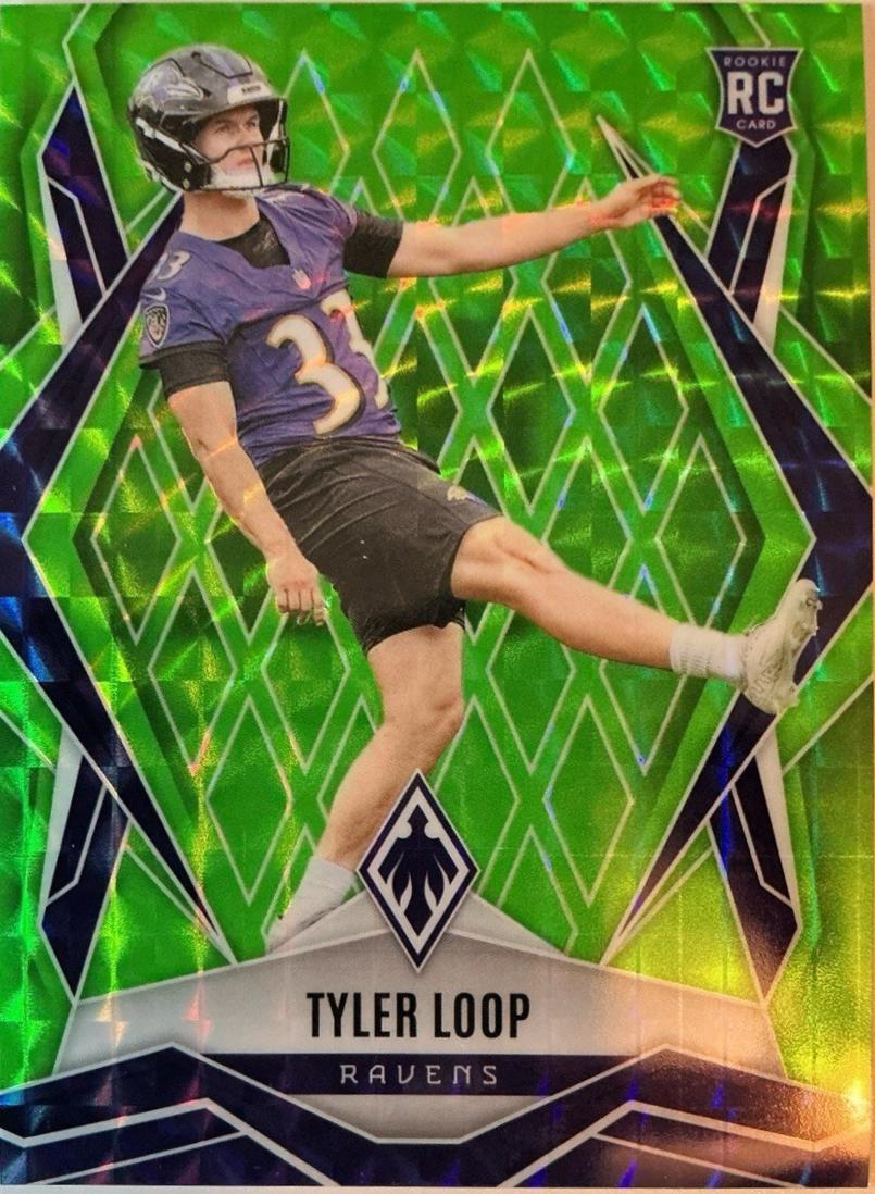 Tyler Loop [Yellow Pyramids] #202