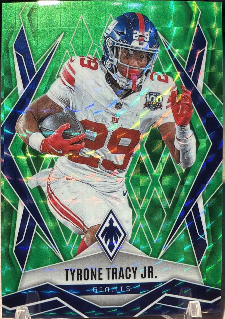 Tyrone Tracy Jr. [Lime Green Pyramids] #105