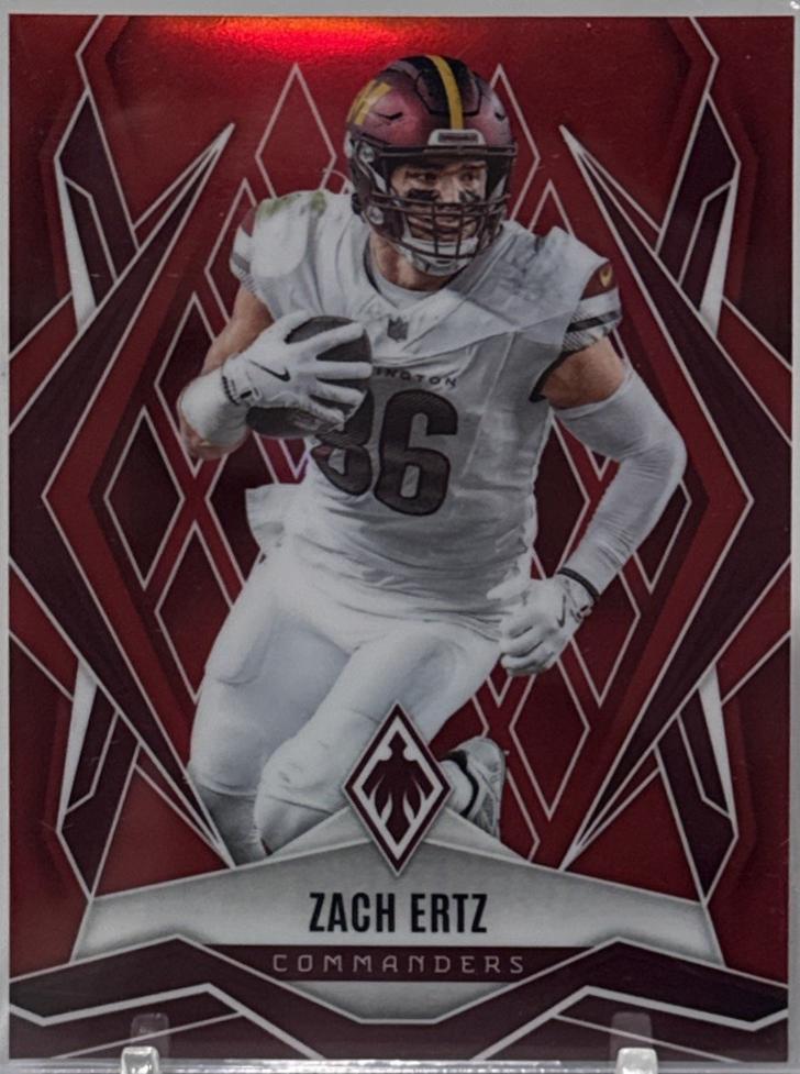Zach Ertz [Red] #32