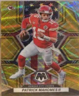 Patrick Mahomes II [Gold Wave] #256