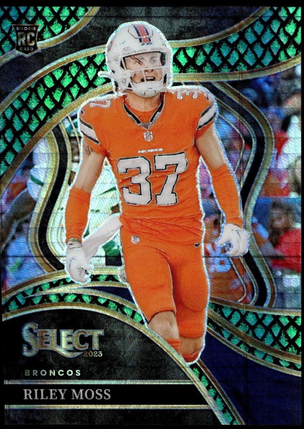 Riley Moss [Dragon Scale Prizm] #222