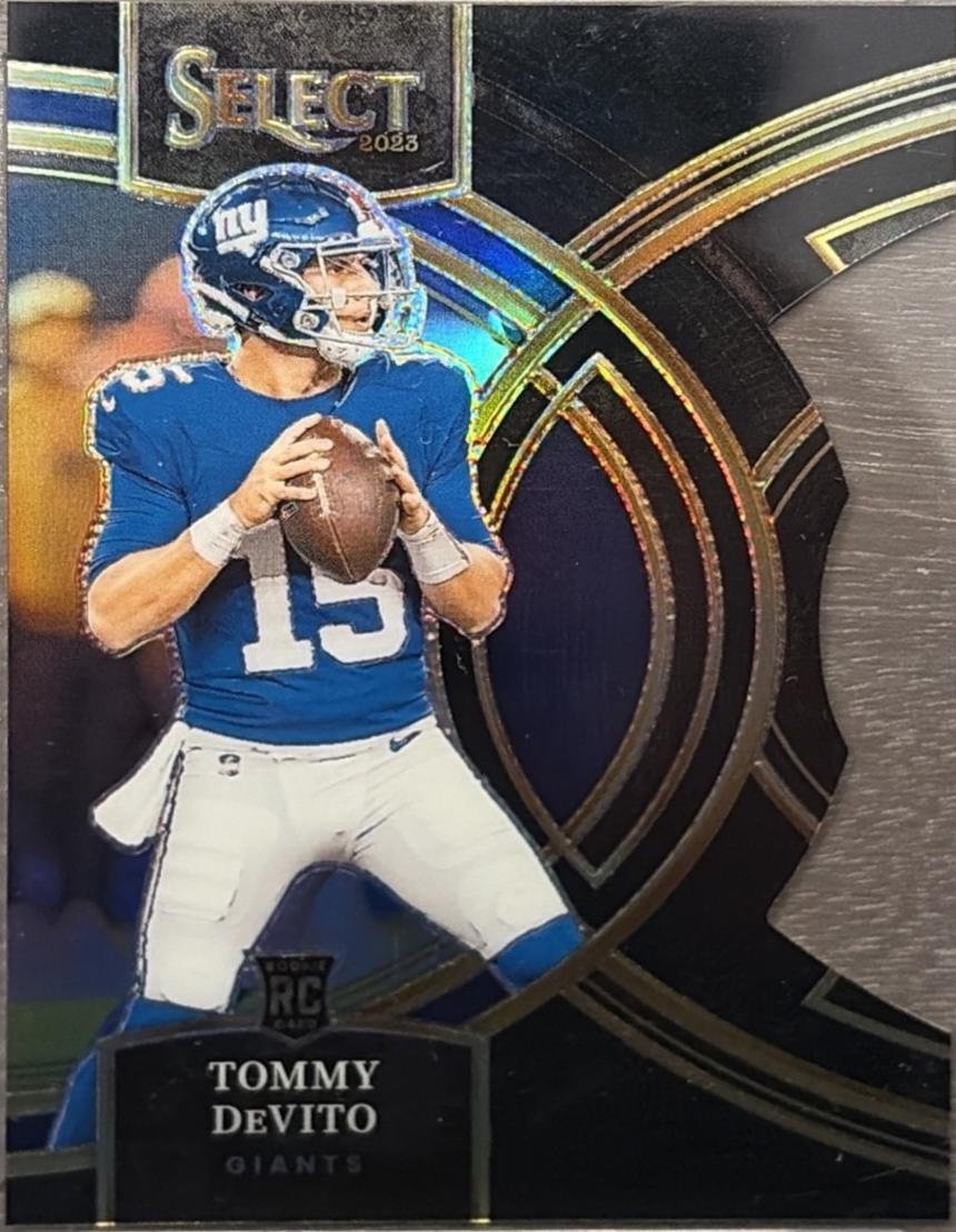 Tommy DeVito [Black Prizm] #102
