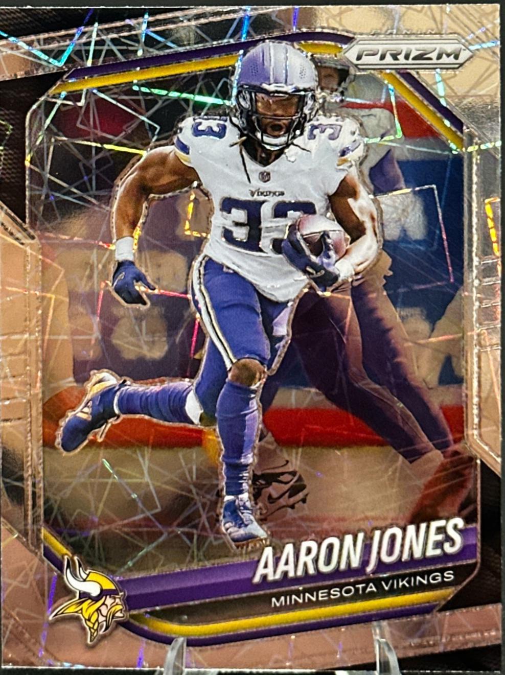 Aaron Jones [Lazer] #7