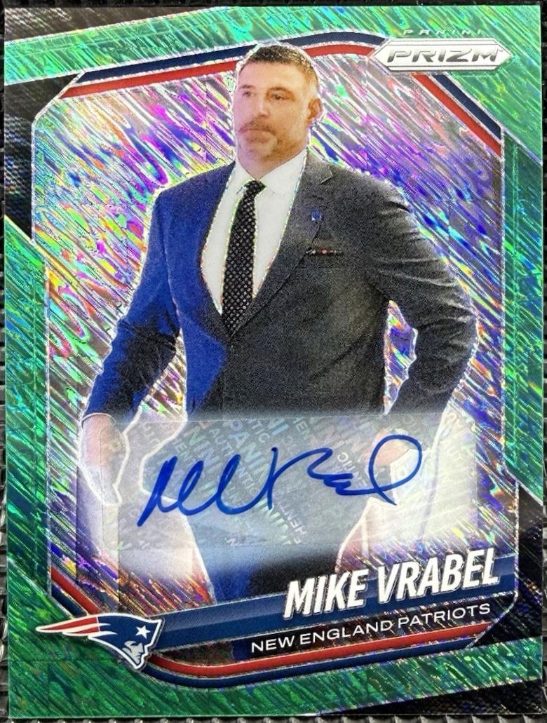 Mike Vrabel [Green Shimmer Autograph] #110