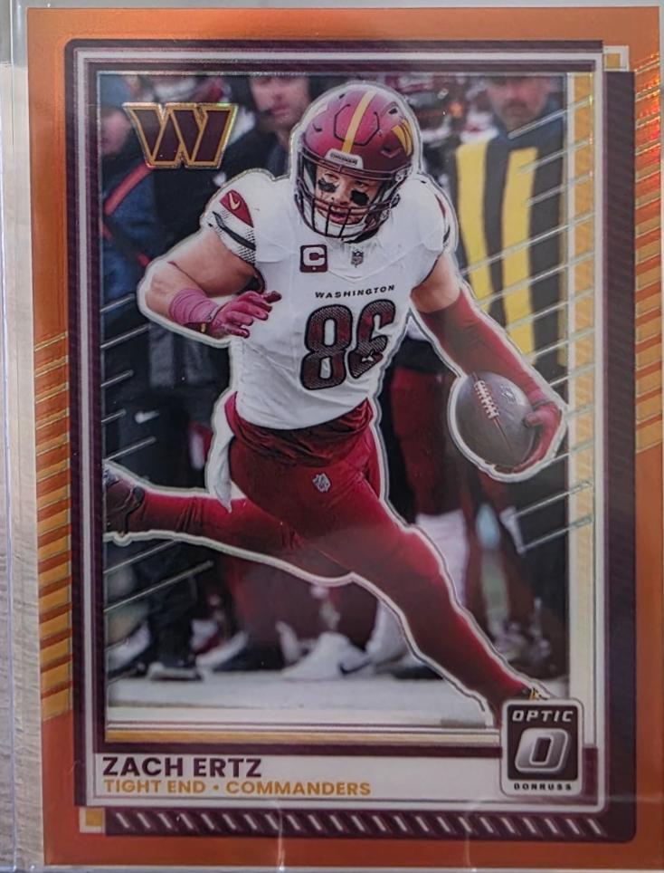 Zach Ertz [Orange] #156