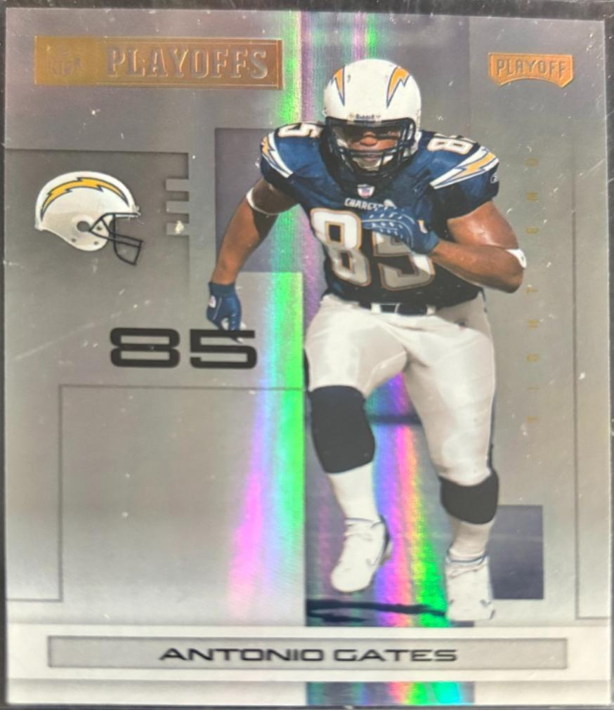 Antonio Gates [Gold Holofoil] #80