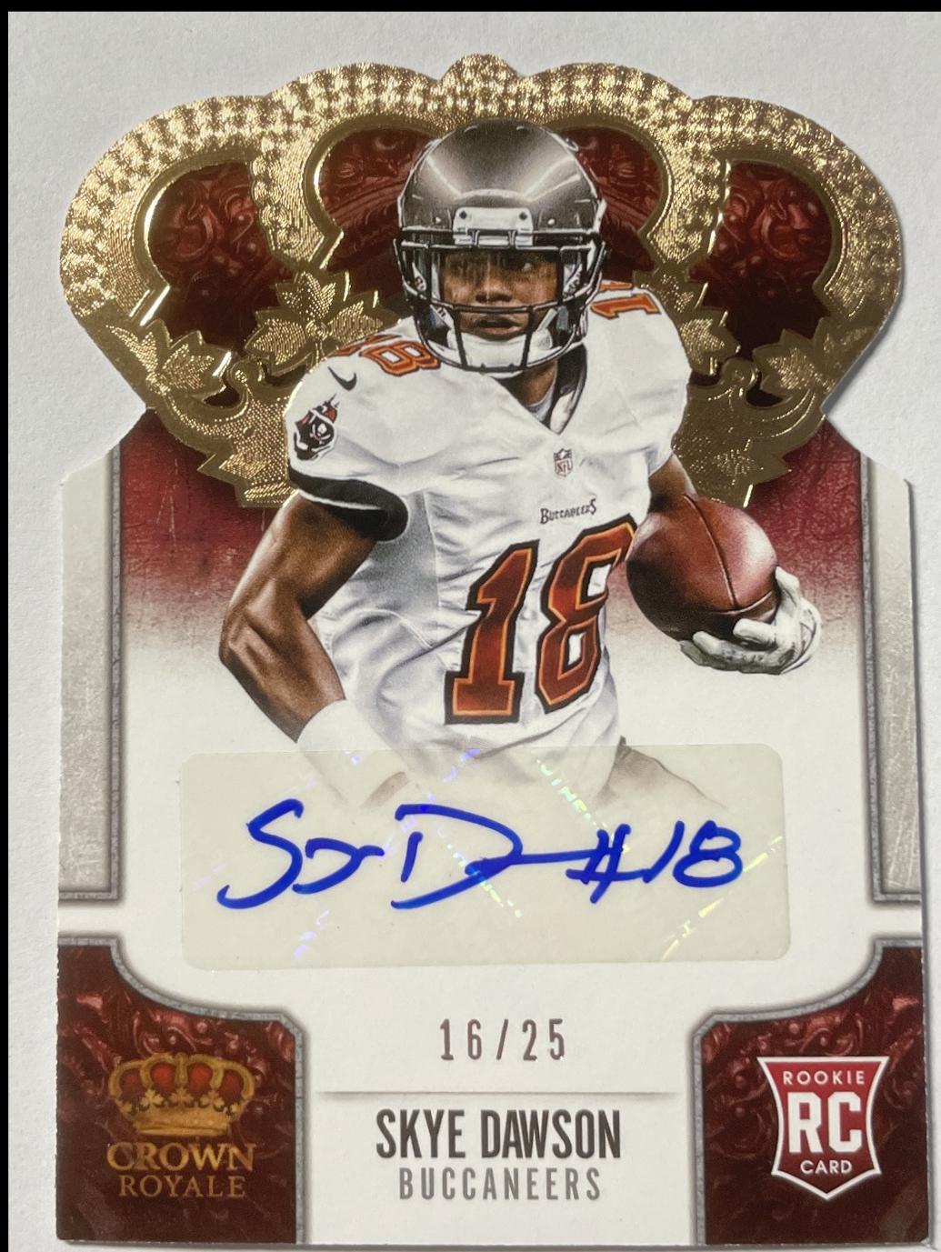 Skye Dawson [Signature Die Cut Gold Holo] #170