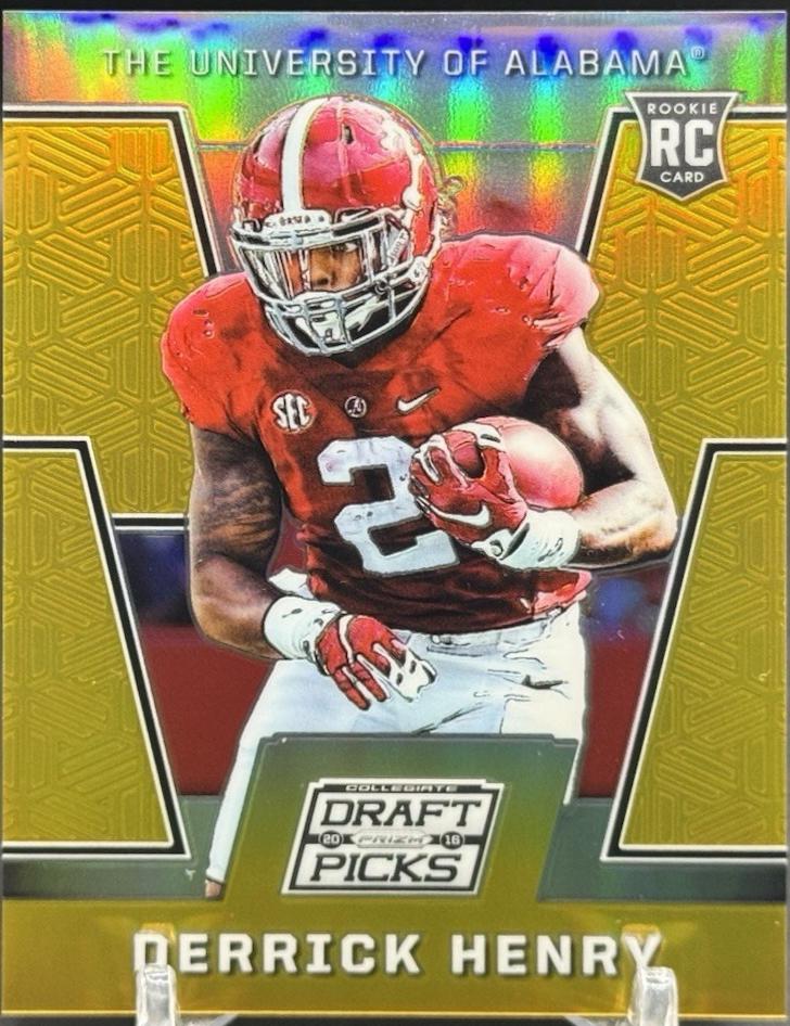 Derrick Henry [Gold Prizm] #108