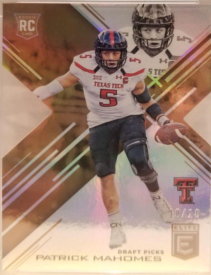 Patrick Mahomes II [Gold Die Cut] #145