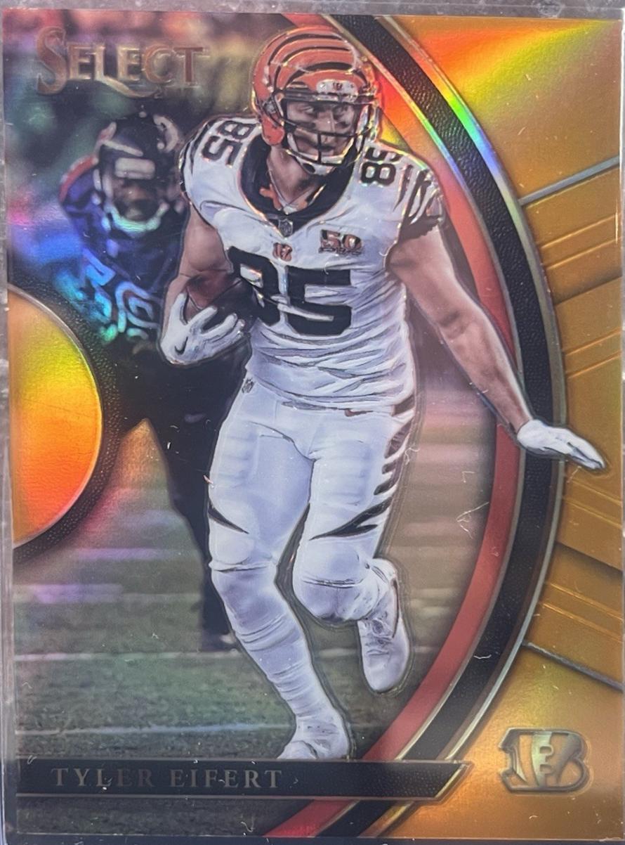 Tyler Eifert [Orange Prizm] #30