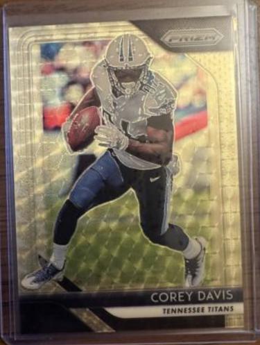Corey Davis [Gold Prizm Vinyl] #8