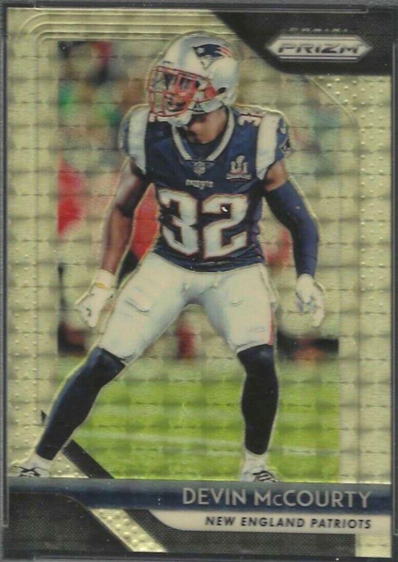 Devin McCourty [Gold Prizm Vinyl] #71