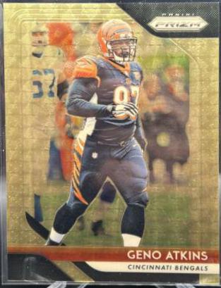 Geno Atkins [Gold Prizm Vinyl] #160
