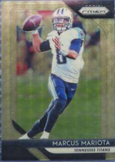 Marcus Mariota [Gold Prizm Vinyl] #7