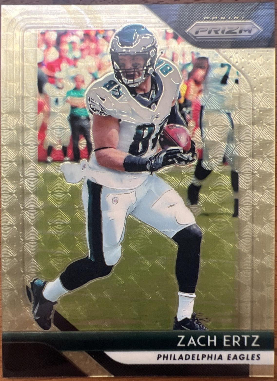 Zach Ertz [Gold Prizm Vinyl] #41