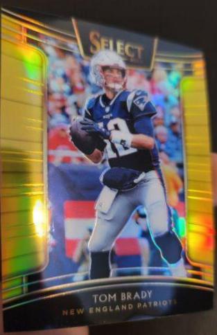 Tom Brady [Gold Prizm] #86