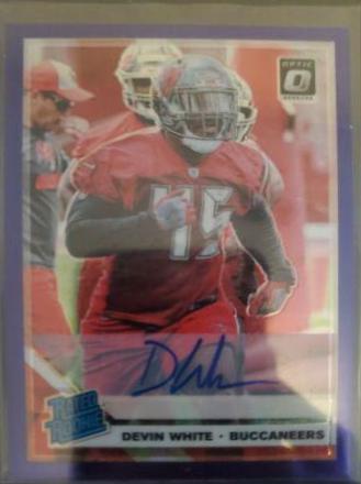 Devin White [Red Auto] #192