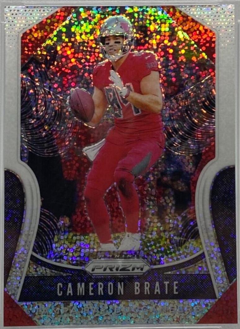 Cameron Brate [White Sparkle Prizm] #197