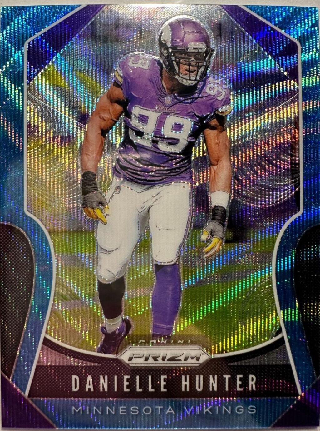 Danielle Hunter [Blue Wave Prizm] #129