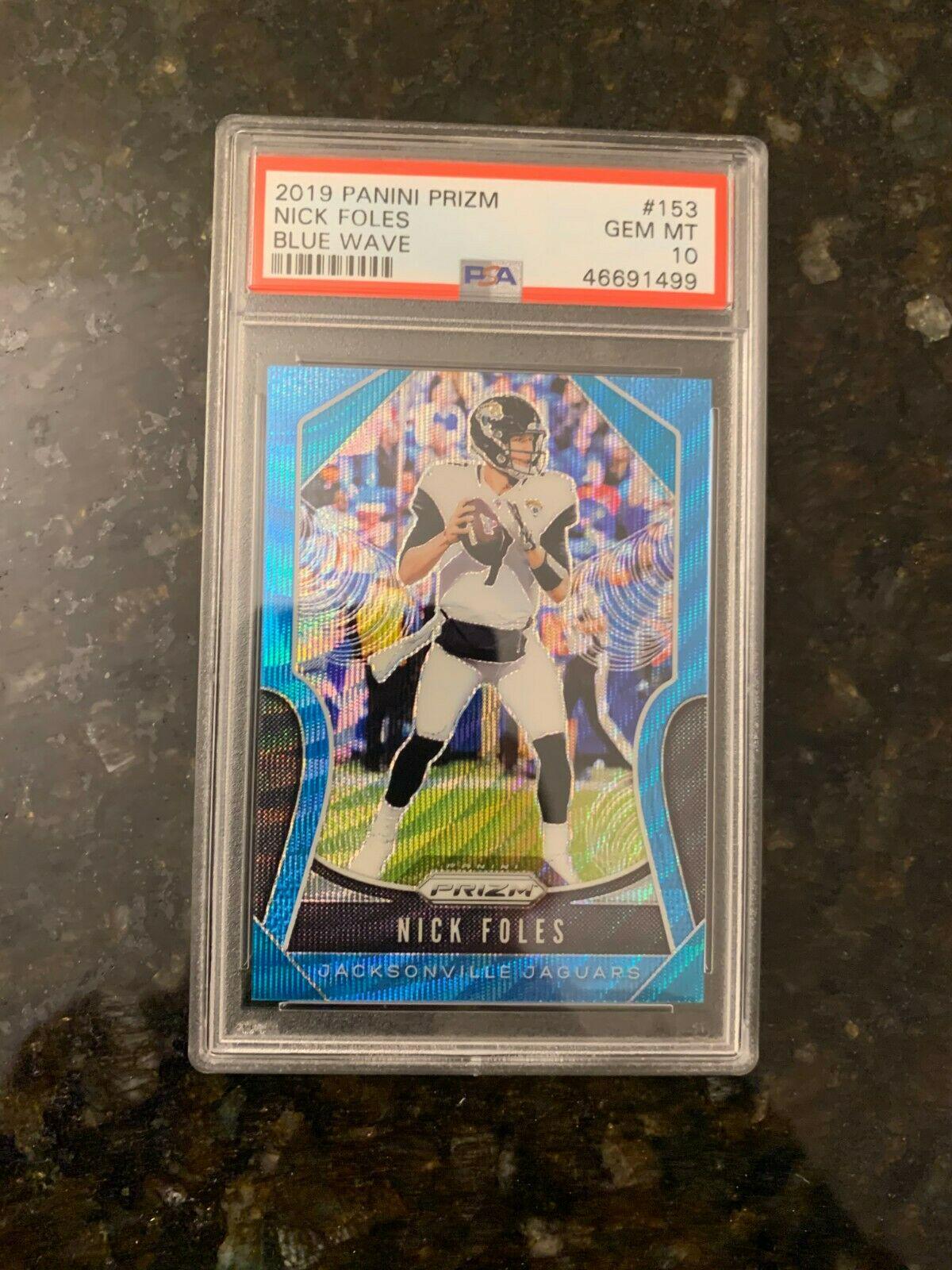 Nick Foles [Blue Wave Prizm] #153