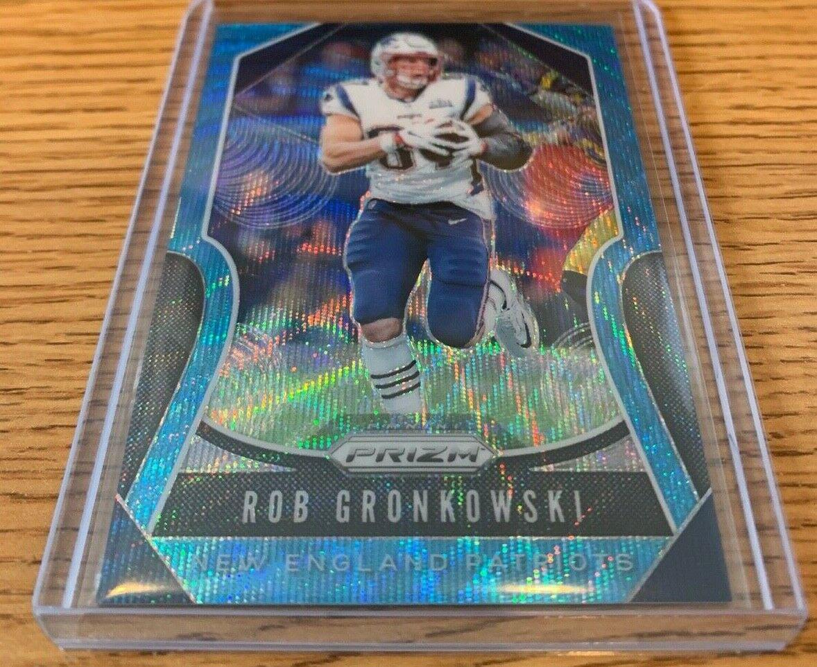 Rob Gronkowski [Blue Wave Prizm] #22