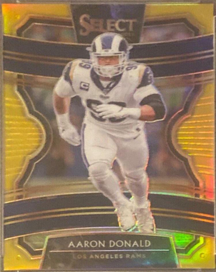 Aaron Donald [Gold Prizm] #44