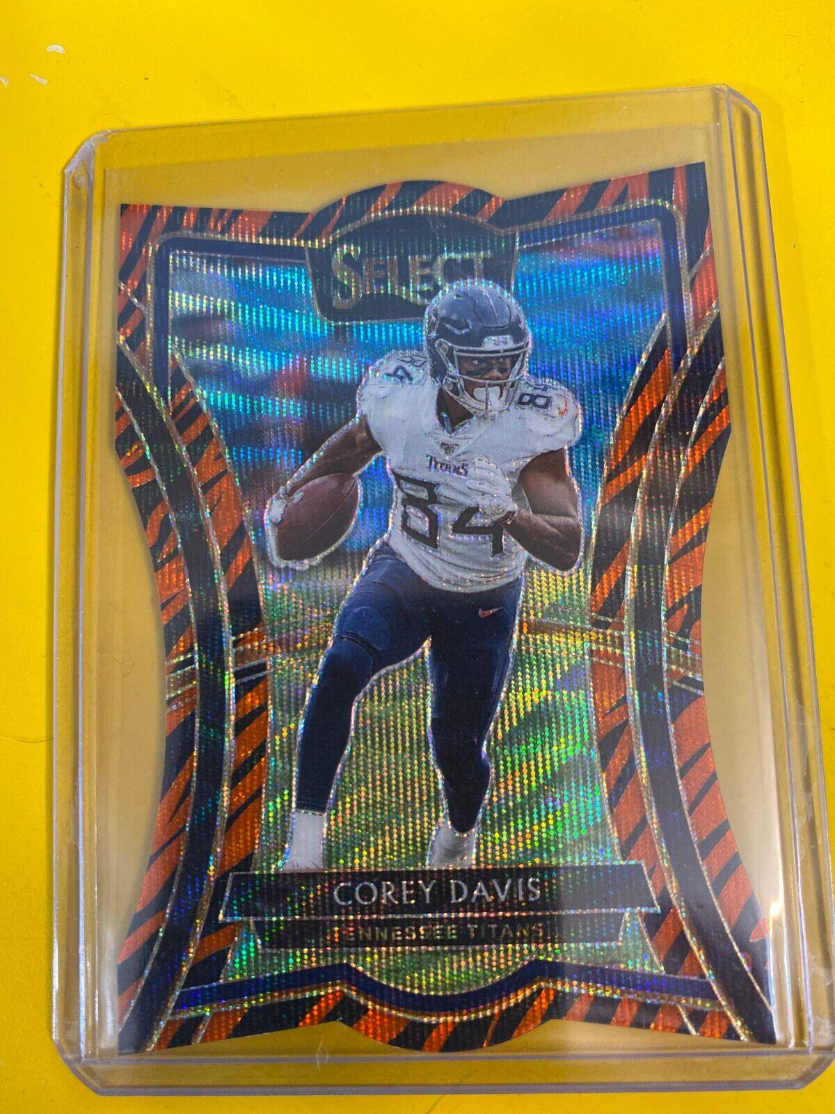 Corey Davis [Die Cut Tiger Prizm] #142