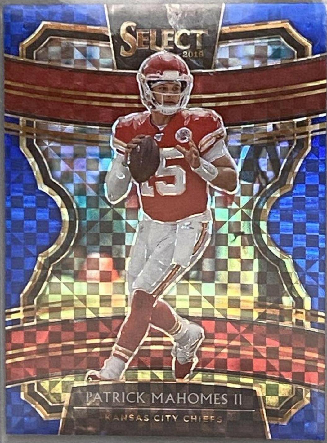 Patrick Mahomes II [Blue Prizm] #7