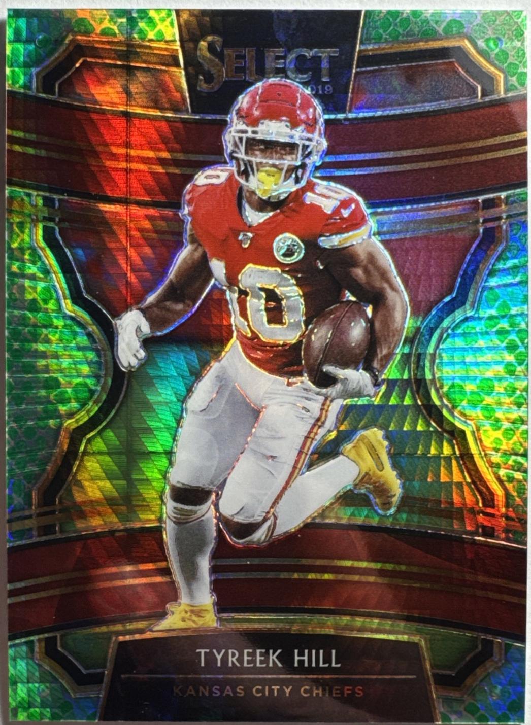 Tyreek Hill [Green Prizm] #8