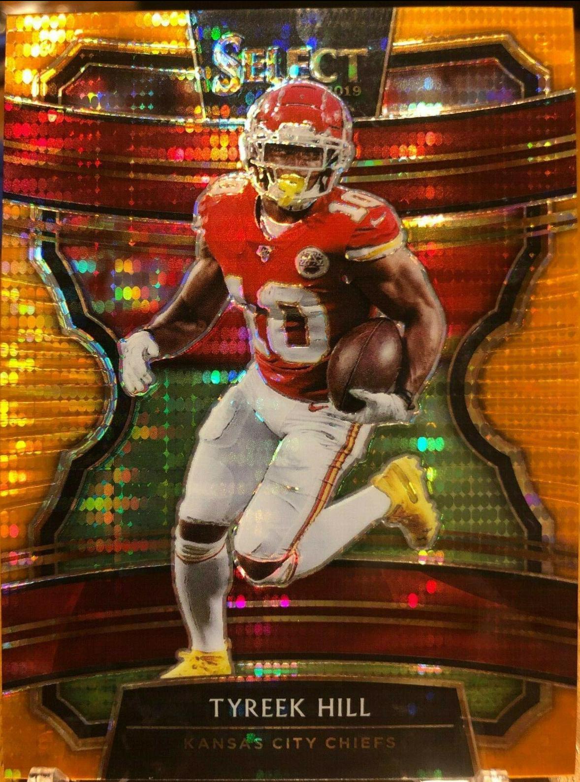 Tyreek Hill [Orange Pulsar Prizm] #8