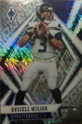 Russell Wilson [White Shimmer] #98