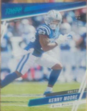 Kenny Moore [Xtra Points Platinum] #66