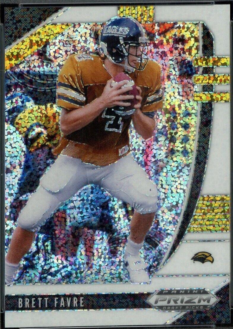 Brett Favre [White Sparkle Prizm] #12